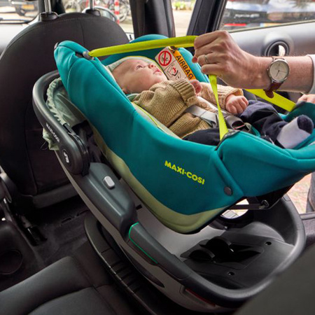 Maxi Cosi Coral 360 Essential Black Black Fotelik samochodowy 0-13kg